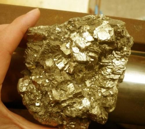 龙岩奇石与金属矿石鉴定评估指南